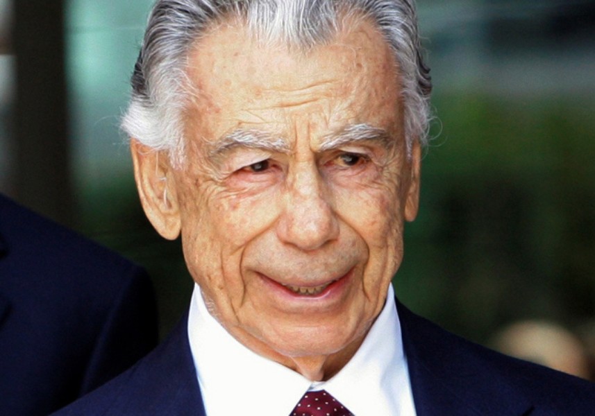 Kerkorian cuts ford stake #3